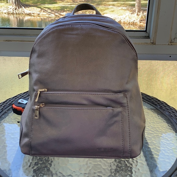 hynes victory backpack